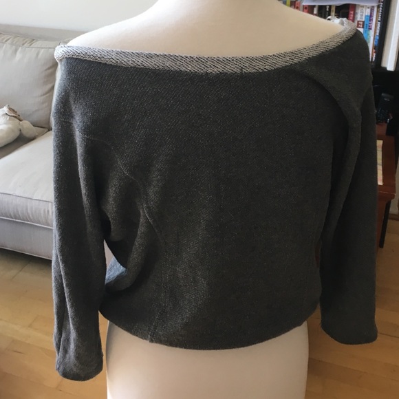 Comfy grey sweater - Picture 3 of 3