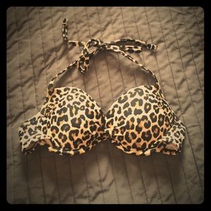 Never worn cheetah bikini top!