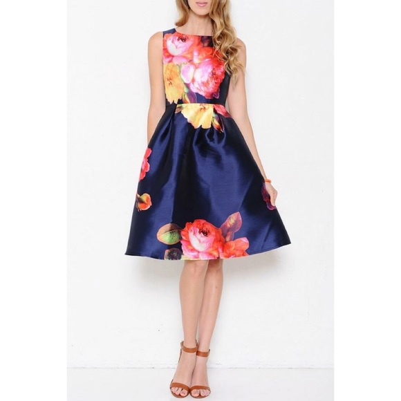 L'ATISTE Floral A-line Dress