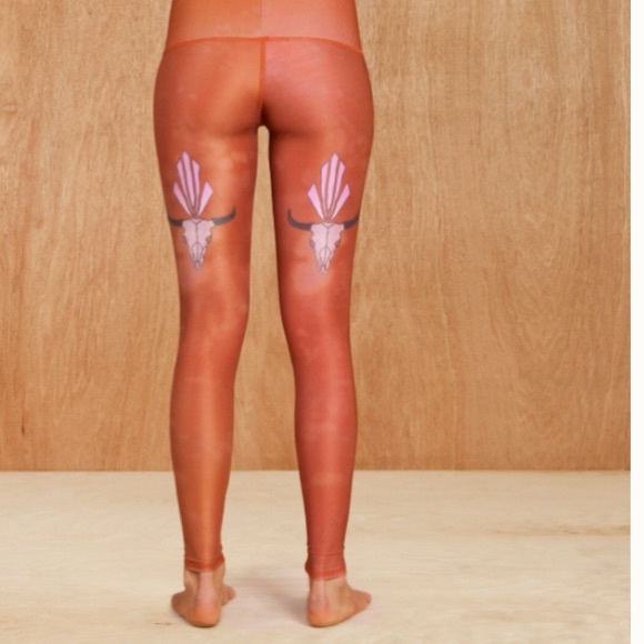 Teeki hot pants