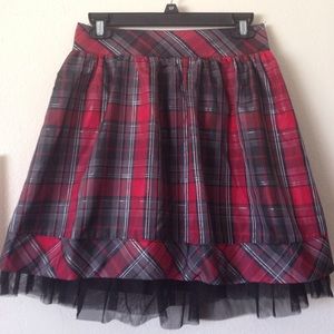 Black and red Cherokee plaid skirt