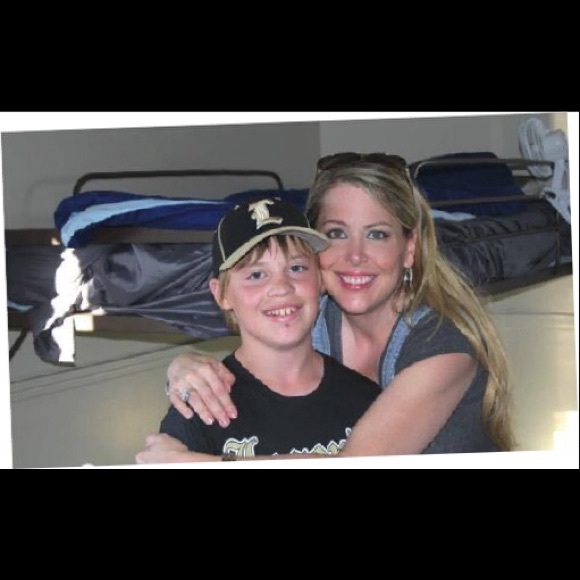 Meet your Posher, Kristine - Picture 3 of 4