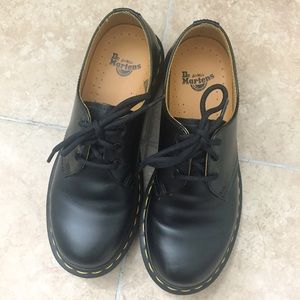 Dr. Martens Womens 1461 Smooth