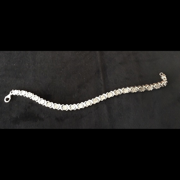 Diamond Tennis Bracelet - Picture 2 of 2