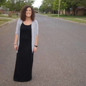 Meet your Posher, Danielle