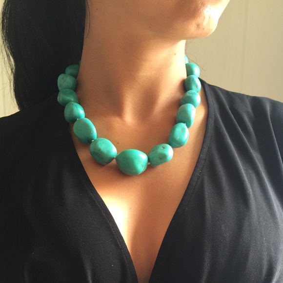 Beautiful beaded Turquoise necklace - Picture 1 of 3