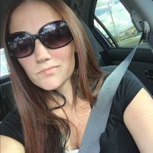 Meet your Posher, Brittanie