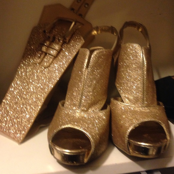 Gold glitter heels