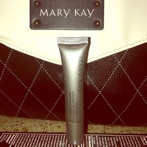 Mary Kay Eye Primer