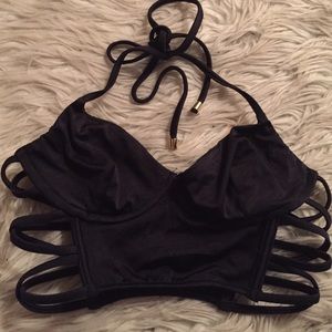 Bikini top