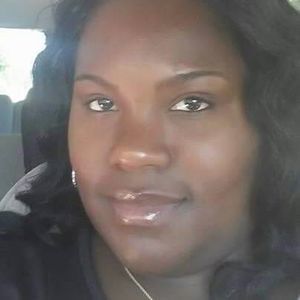 Meet your Posher, Candace