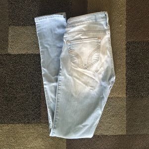 Light wash jeggings