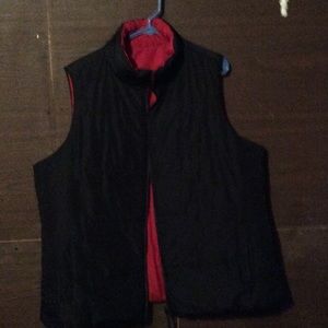 Reversible vest