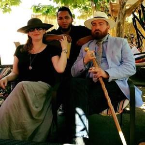 Meet your Posher, Kendra