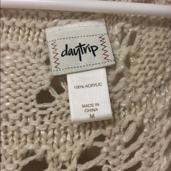 Knitted sweater - Picture 2 of 3