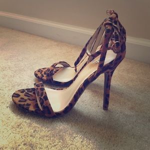 Leopard Print Two-Piece Dress Sandals