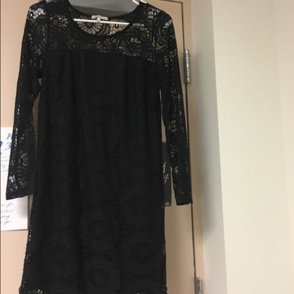 Lace Dress - Picture 1 of 2