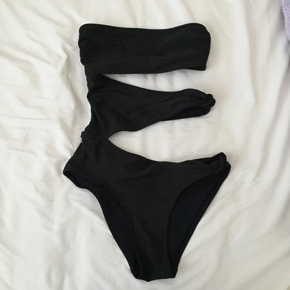 H&M cut out bathing suit
