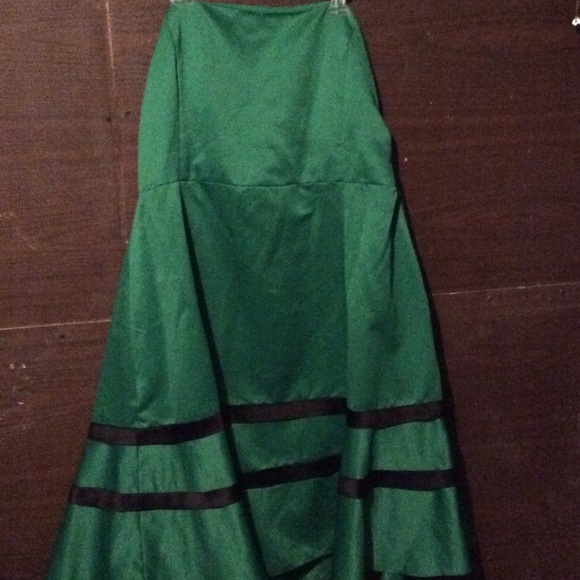 Strapless green dress