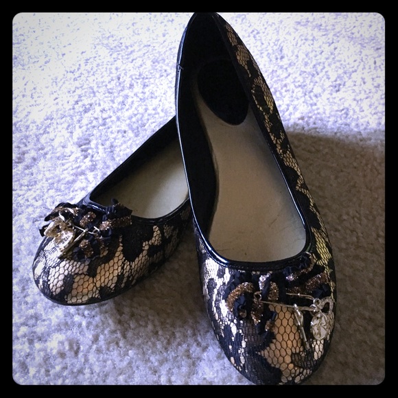 Princess Vera Wang Ballet Flats