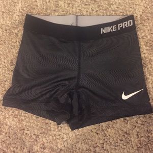 Nike Pro Fit