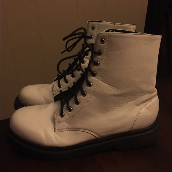 White lace up boots