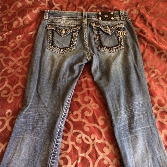 Light miss me easy boot cut