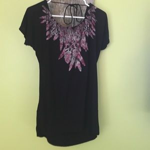 Cute foiled feather shirt!