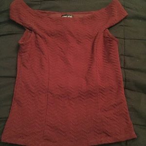 Maroon off the shoulder crop top, wet seal, Small