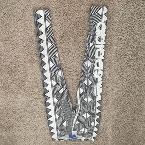 Adidas legging with size S