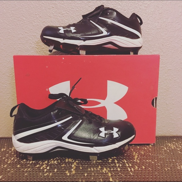 Under Armor Mettle Cleats