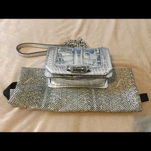 Rebecca Minkoff Bags - Holiday💥REBECCA MINKOFF mini 'Love' crossbody bag Rebecca Minkoff Bags - Holiday💥REBECCA MINKOFF mini 'Love' crossbody bag