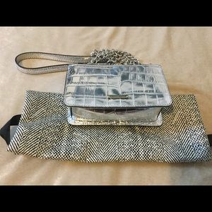 Rebecca Minkoff Bags - Holiday💥REBECCA MINKOFF mini 'Love' crossbody bag Rebecca Minkoff Bags - Holiday💥REBECCA MINKOFF mini 'Love' crossbody bag