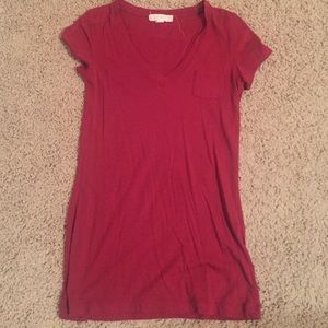 Forever 21 dark red tshirt