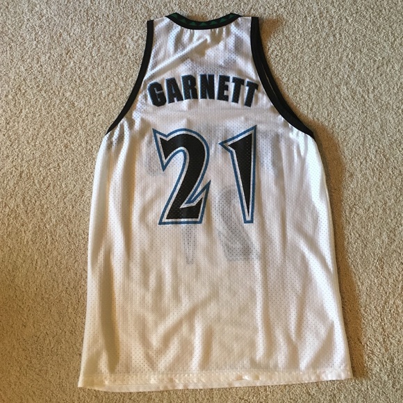 Kevin Garnett Timberwolves Jersey - Picture 2 of 2