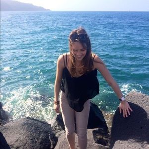 Meet your Posher, Julia