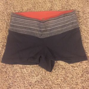 Lululemon Groove Short