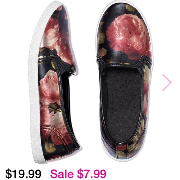 Fashion Printed Slip On Sneakers