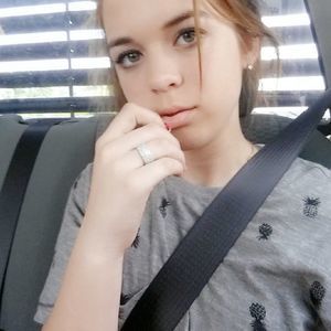 Meet your Posher, Savannah