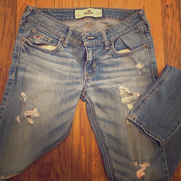 Jeans - Picture 1 of 2