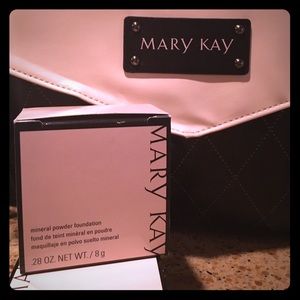 Mary Kay Mineral Powder Foundation