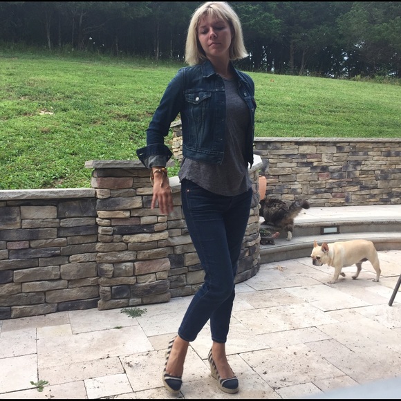 Levi's Cropped Jean Jacket