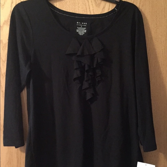 Axcess 3/4 sleeve ruffle light-weight shirt NWT
