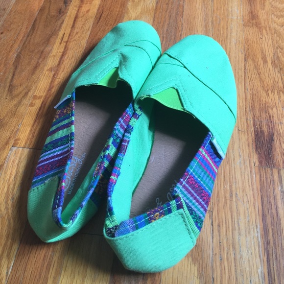 Bright Green Canvas Slip On Shoes - Picture 7 of 8