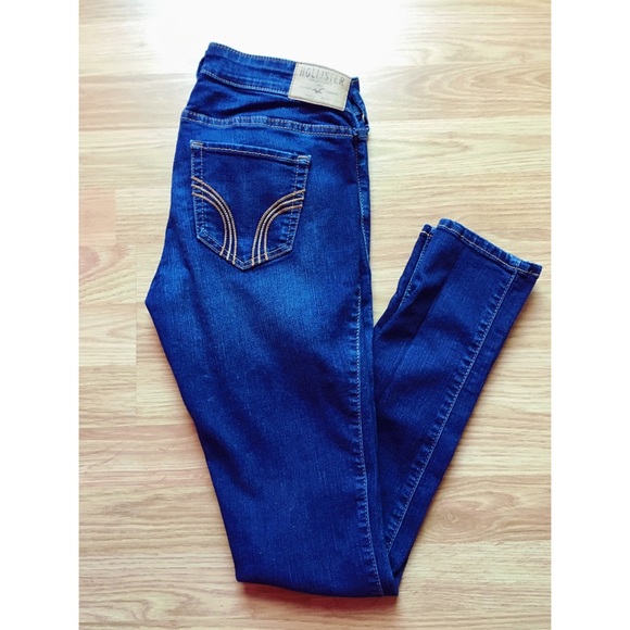 Hollister jeans