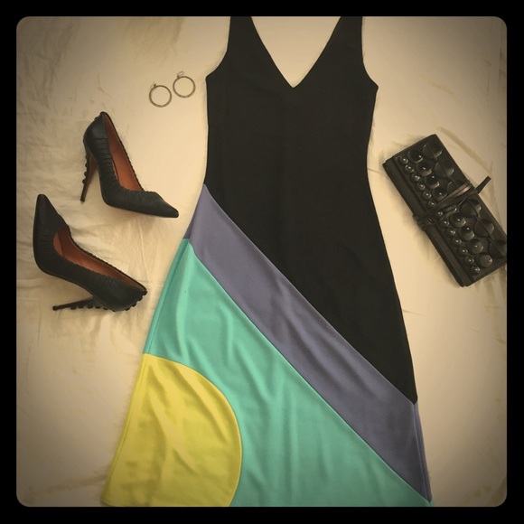Laundry by Shelli Segal dress