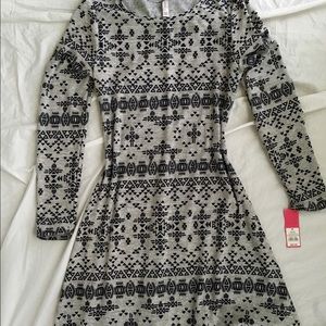 Long sleeve cotton dress