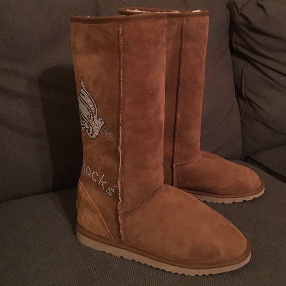 Koolaburra  Neiman Marcus edition boot