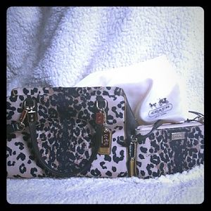 Coach Leopard print mini Madison plus wristlet