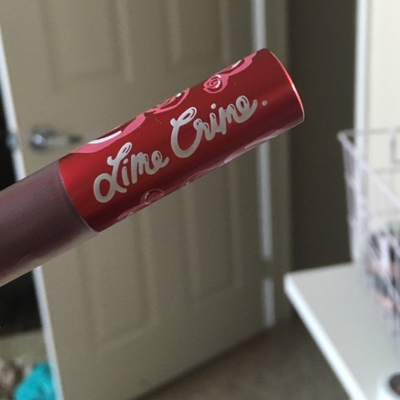 Like Crime Liquid Lipstick